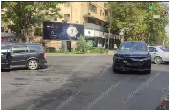 Երևանում բախվել են «Li Auto L6»-ն ու «Opel Astra»-ն